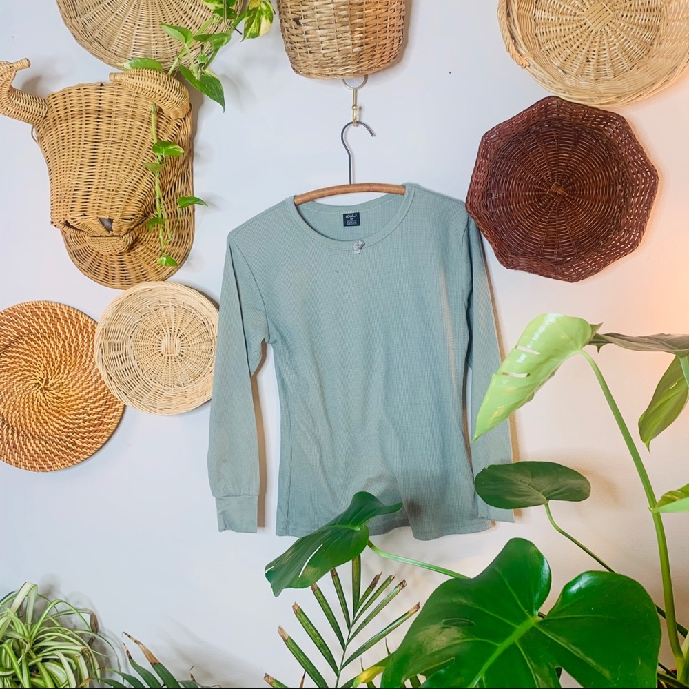 vtg vsco 90s sage green waffle weave long sleeve - Picture 5 of 6